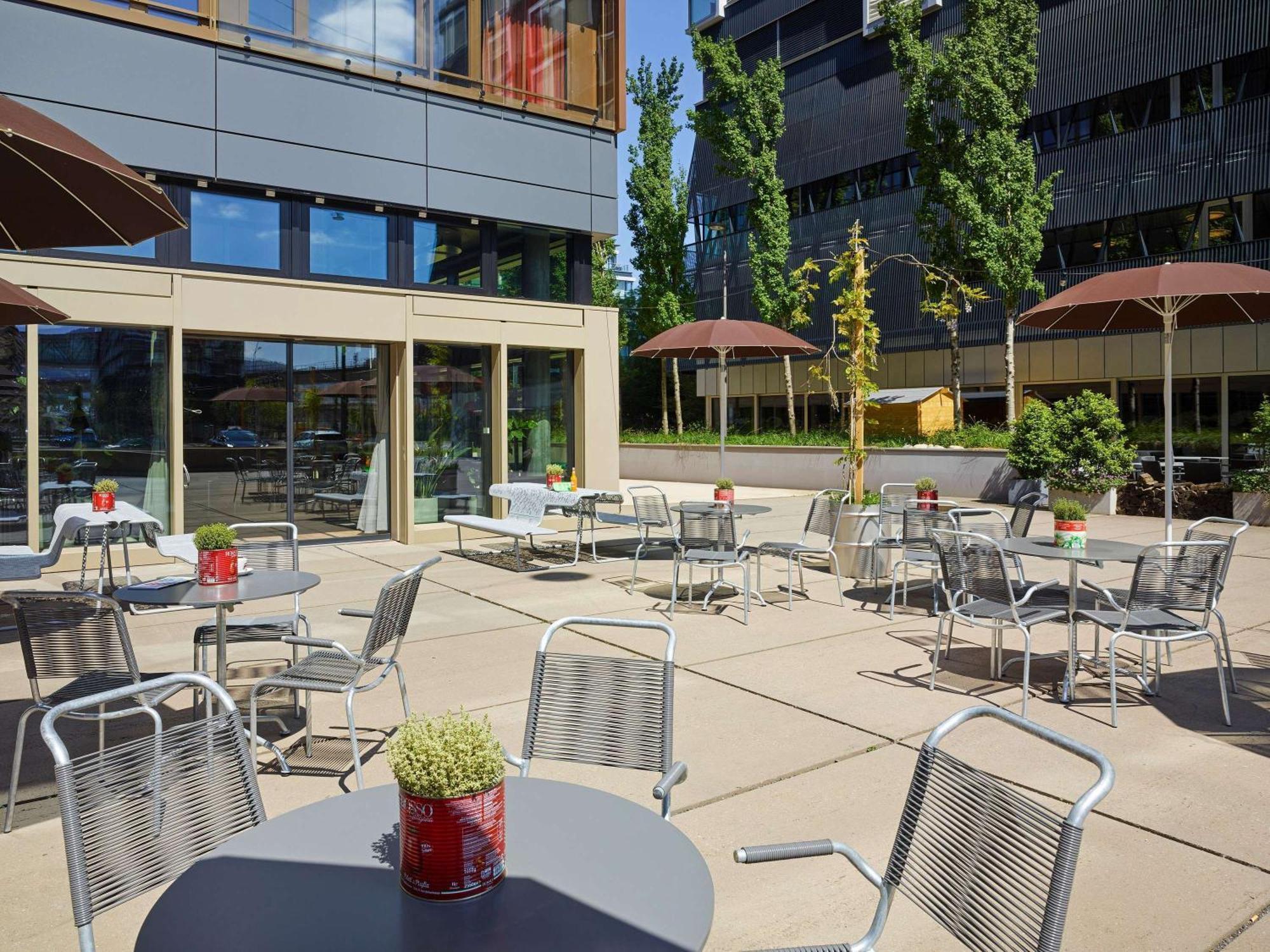 25hours Hotel Zürich West Exterior foto